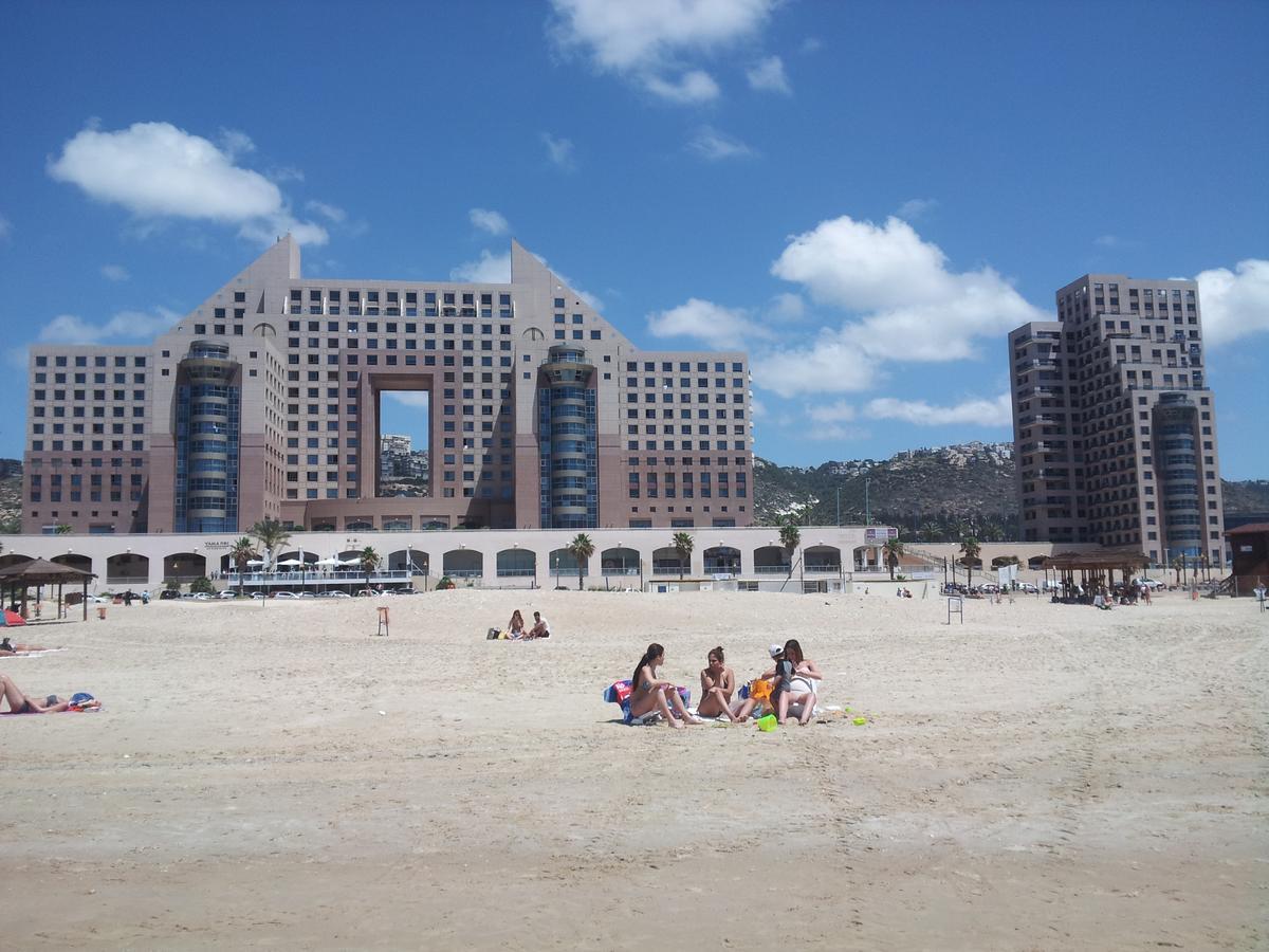 Haifa Beach Apartment Экстерьер фото